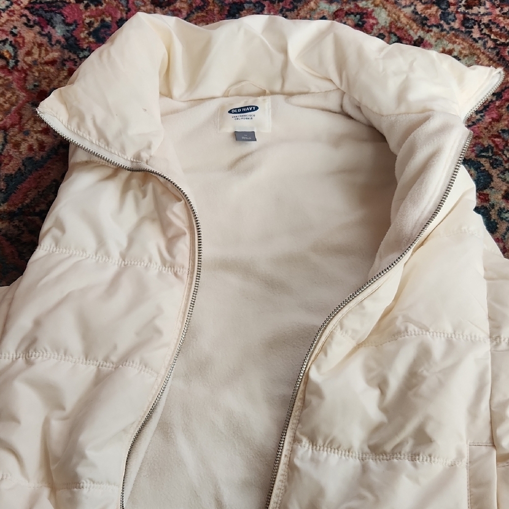Old Navy Fleece Lined Women's Ivory Puffer Vest - Picture 3 of 4